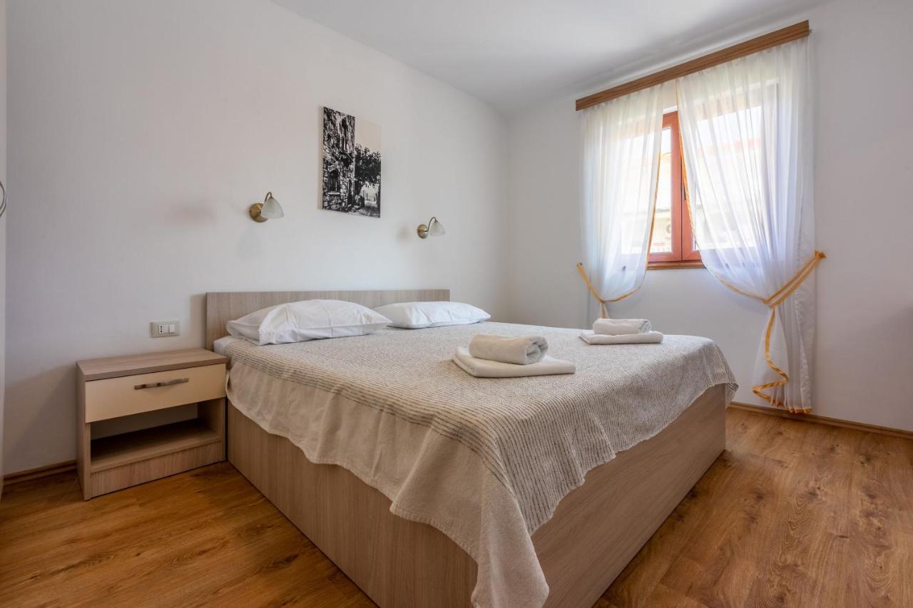 House Marija Villa Lopar Exterior photo